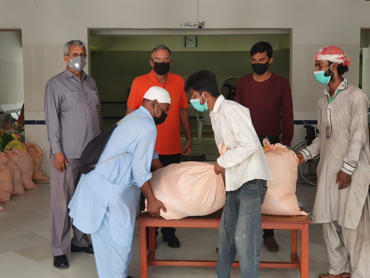 ration-wecare-karachi-2.jpg