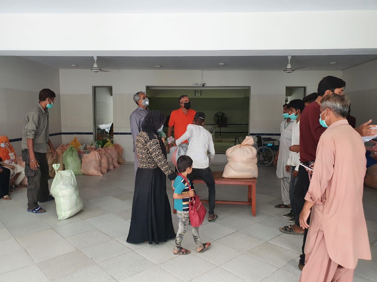 ration-wecare-karachi-3.jpg